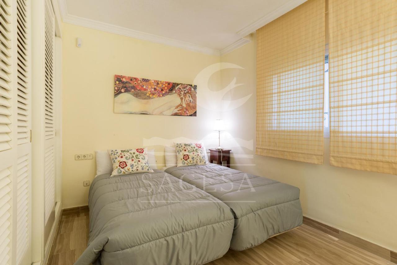 Hacienda Playa Apartment Marbella Exterior photo