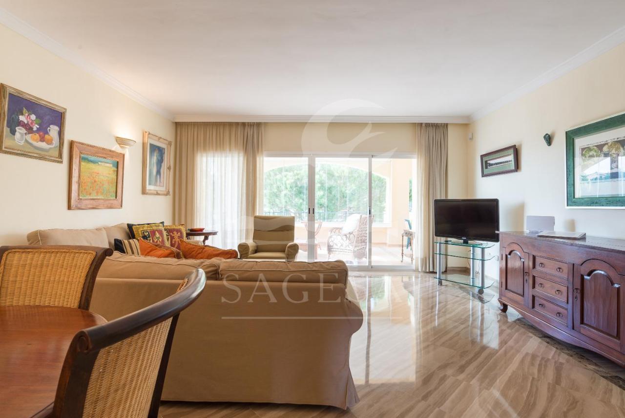 Hacienda Playa Apartment Marbella Exterior photo