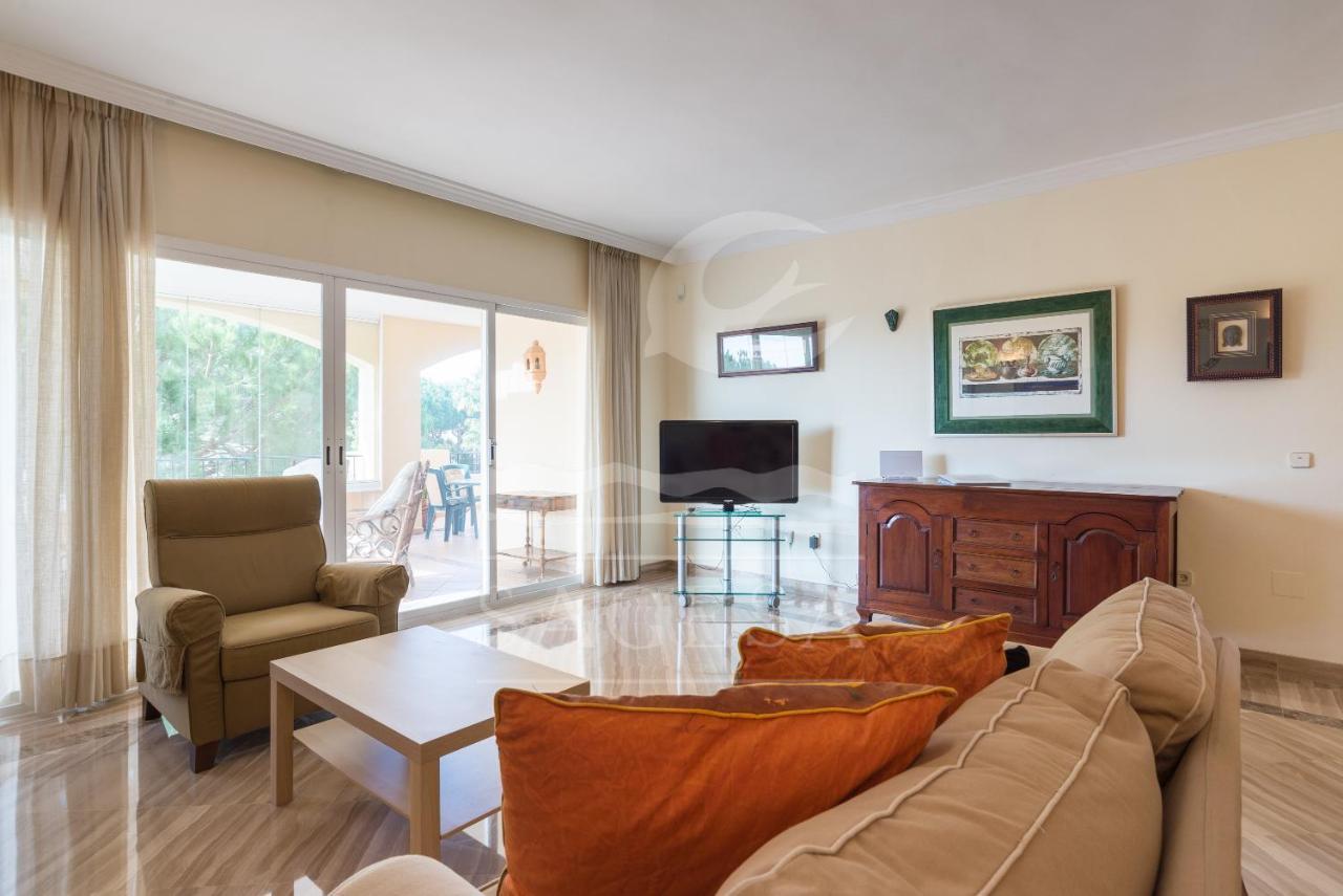 Hacienda Playa Apartment Marbella Exterior photo