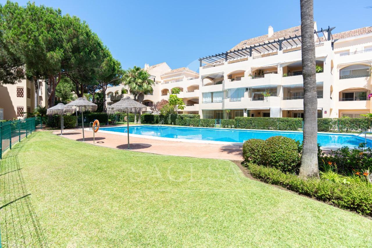 Hacienda Playa Apartment Marbella Exterior photo