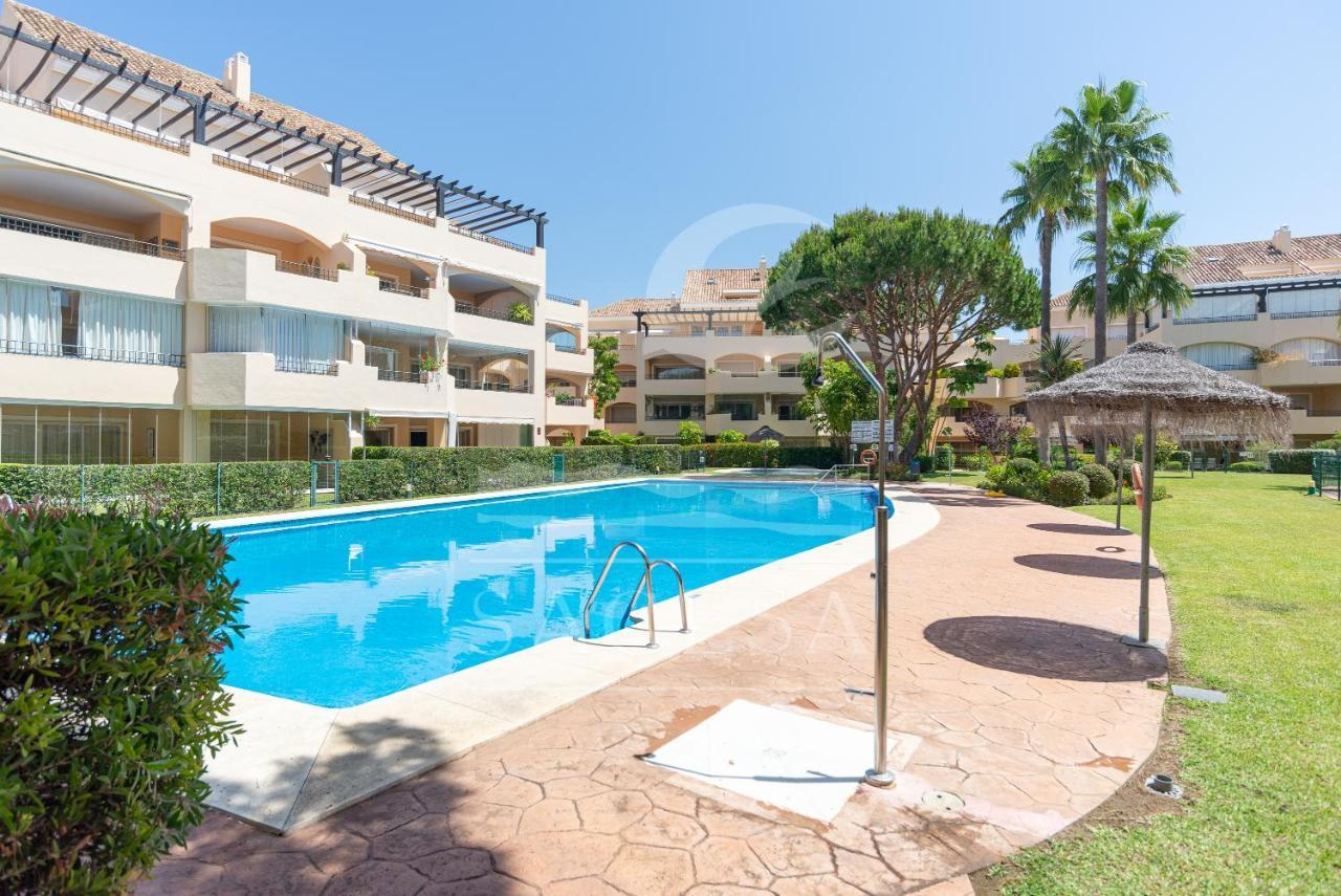 Hacienda Playa Apartment Marbella Exterior photo